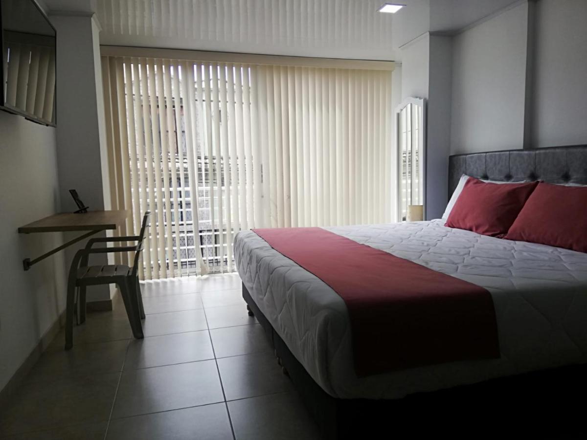 Monarka-edificio *